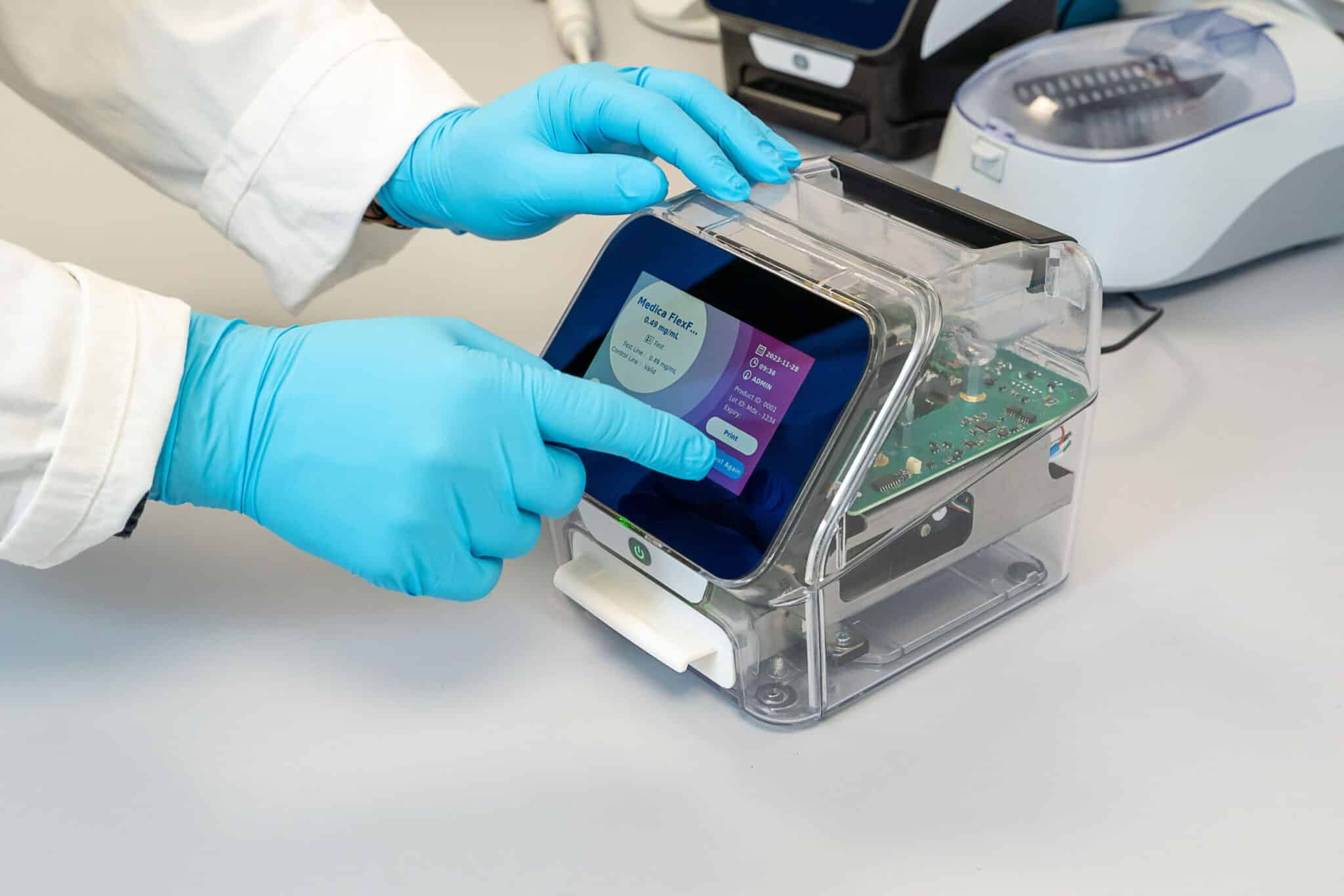 Optical Analyzer Platforms | dg technologies - Lateral Flow Reader